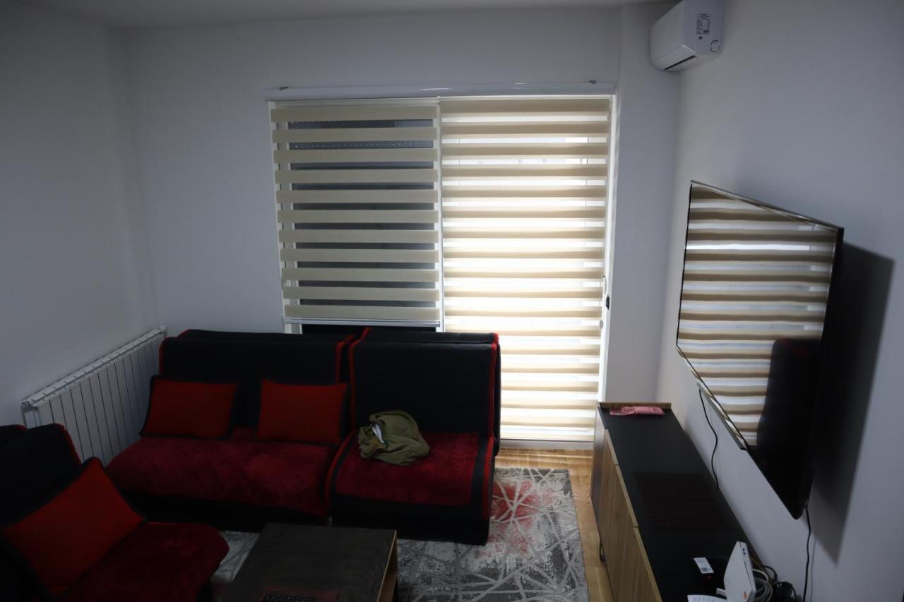 Stan Na Dan Sarajevo Bulevar Apartment Ngoại thất bức ảnh